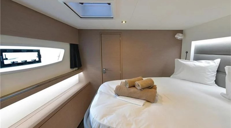 Fountaine Pajot Saona 47