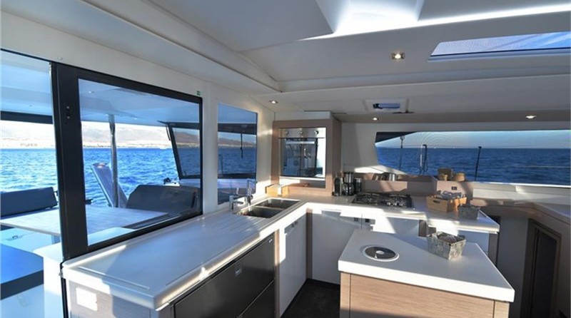 Fountaine Pajot Saona 47