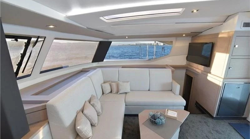 Fountaine Pajot Saona 47