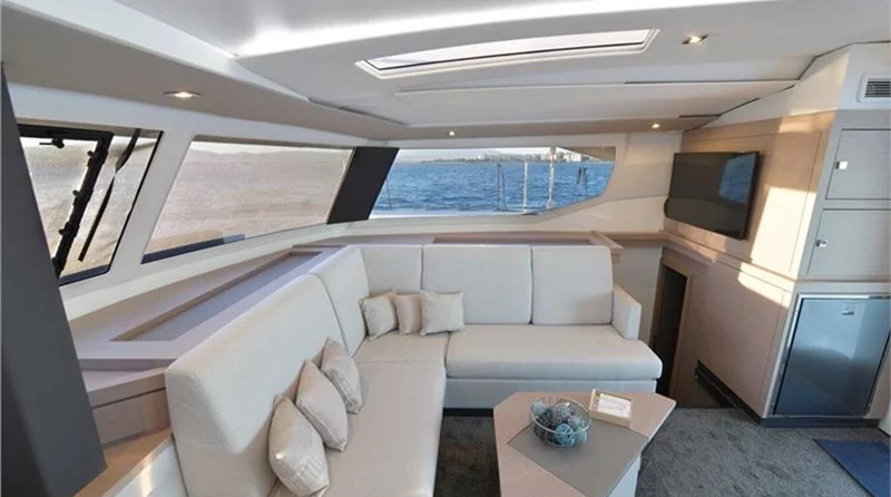 Fountaine Pajot Saona 47