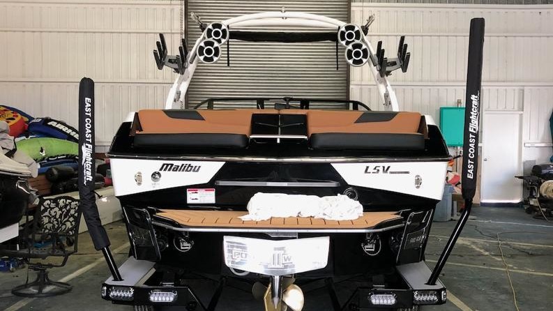 Malibu Wakesetter 23 LSV