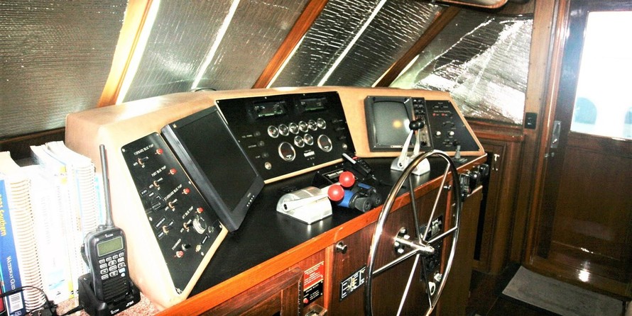 Hatteras GT 63