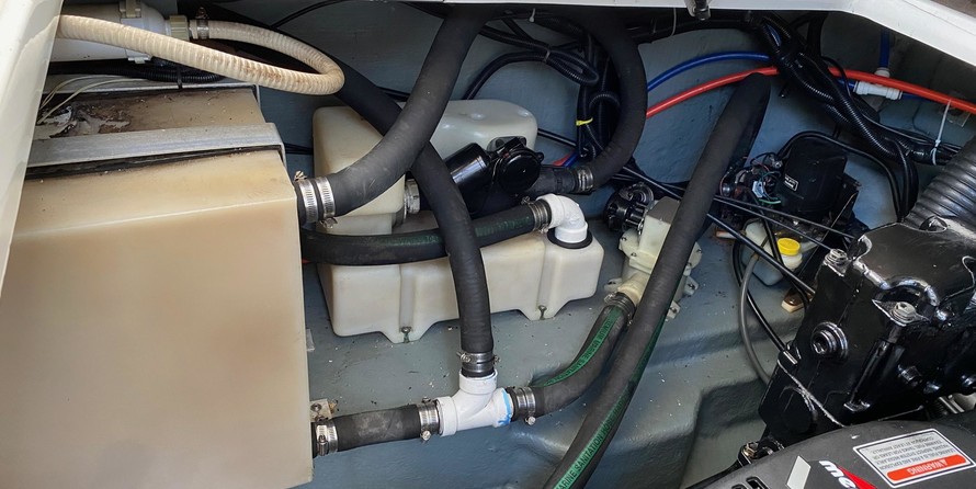 Sea ray 270 sundancer