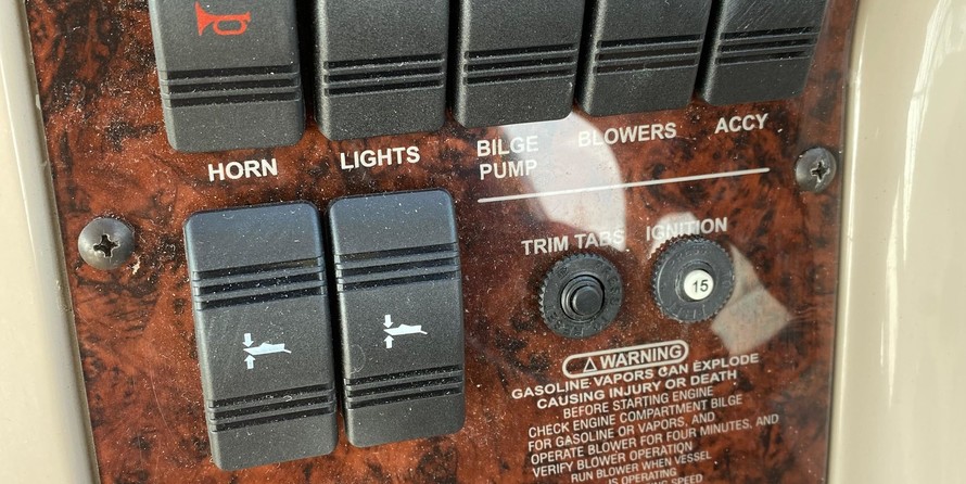 Sea ray 270 sundancer