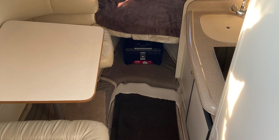 Sea ray 270 sundancer