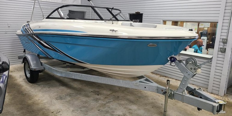 Bayliner VR4 BOWRIDER