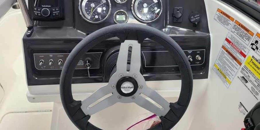 Bayliner VR4 BOWRIDER