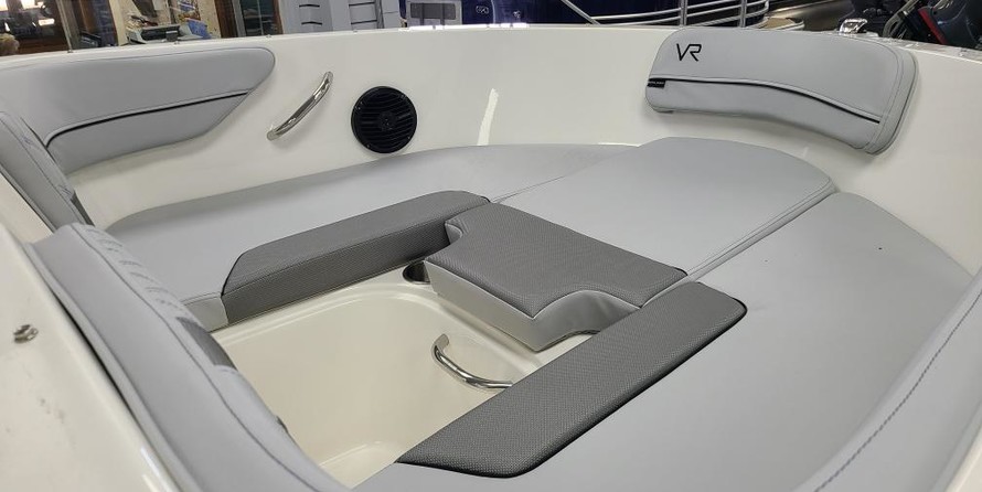 Bayliner VR4 BOWRIDER