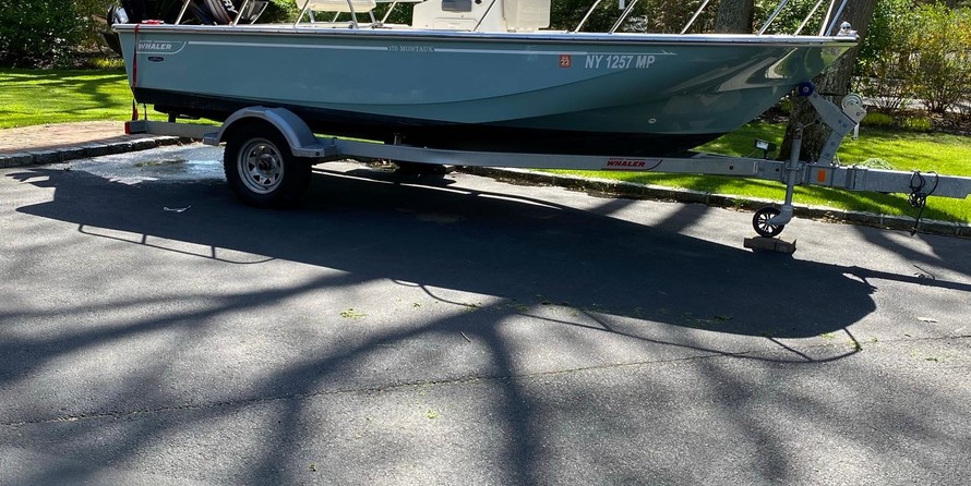 Boston Whaler 170 Montauk