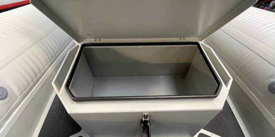 Salcombe flyer 530 sport