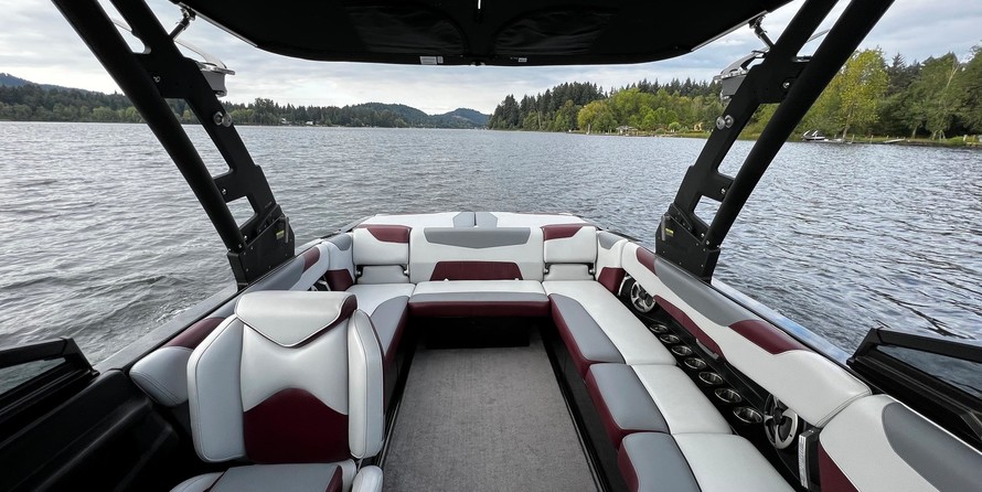Malibu Wakesetter 23 LSV