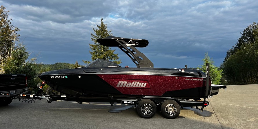 Malibu Wakesetter 23 LSV