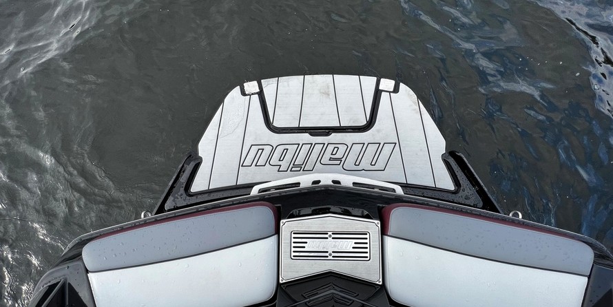Malibu Wakesetter 23 LSV