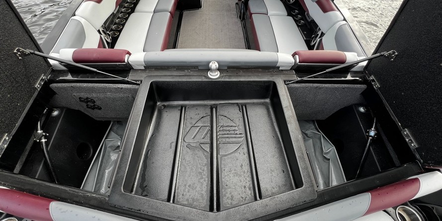 Malibu Wakesetter 23 LSV