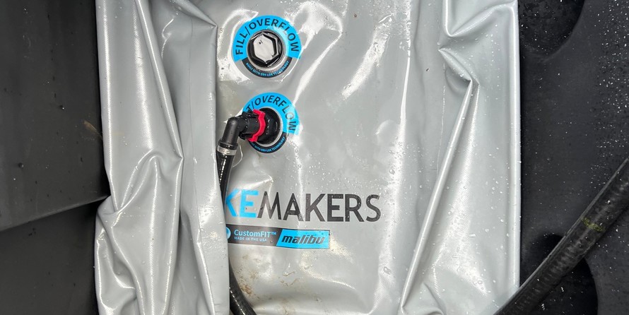 Malibu Wakesetter 23 LSV