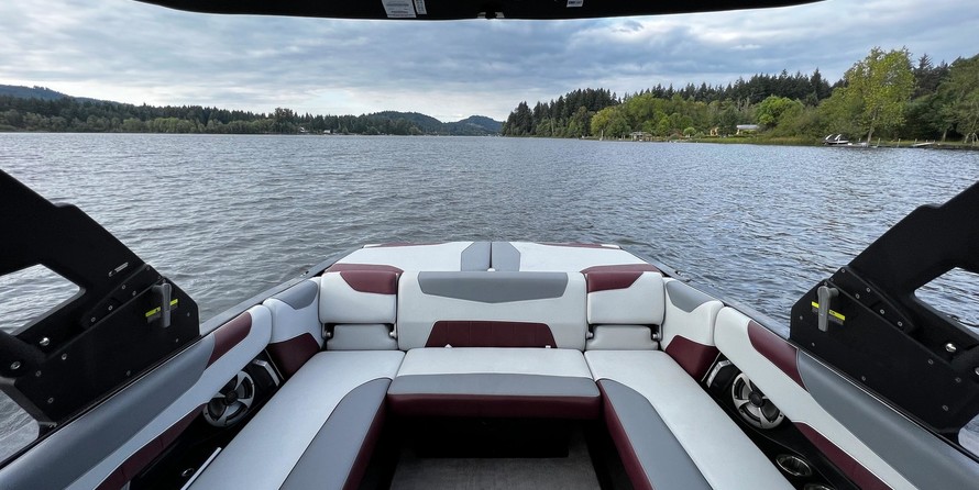 Malibu Wakesetter 23 LSV