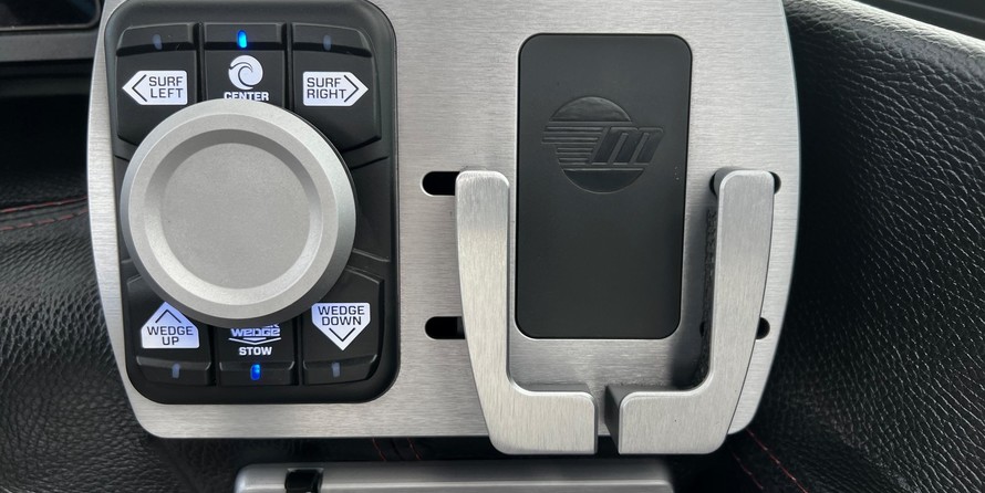 Malibu Wakesetter 23 LSV