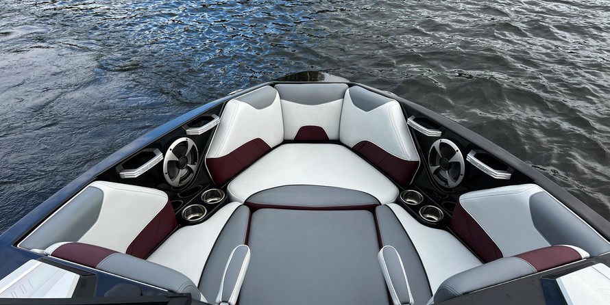 Malibu Wakesetter 23 LSV