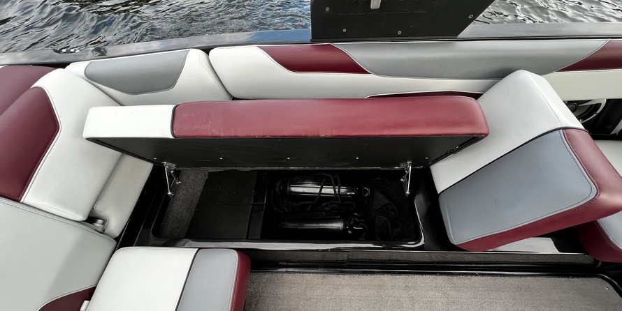 Malibu Wakesetter 23 LSV
