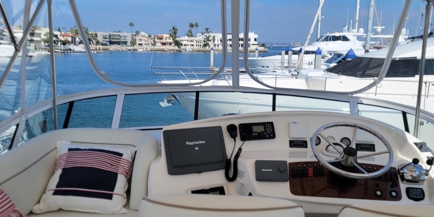 Silverton 43 Sport Bridge