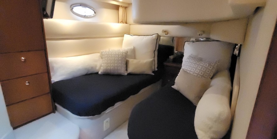 Silverton 43 Sport Bridge