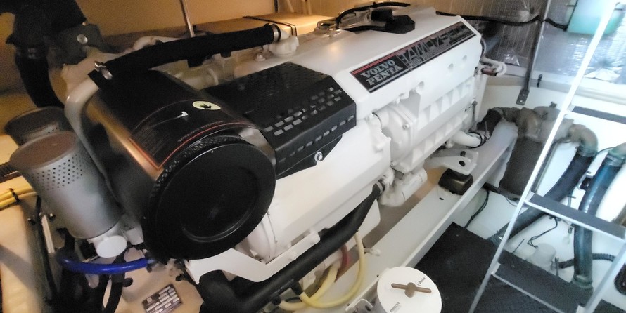 Silverton 43 Sport Bridge