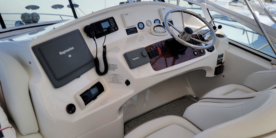 Silverton 43 Sport Bridge