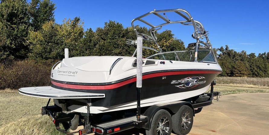 Correct craft air nautique 226 team