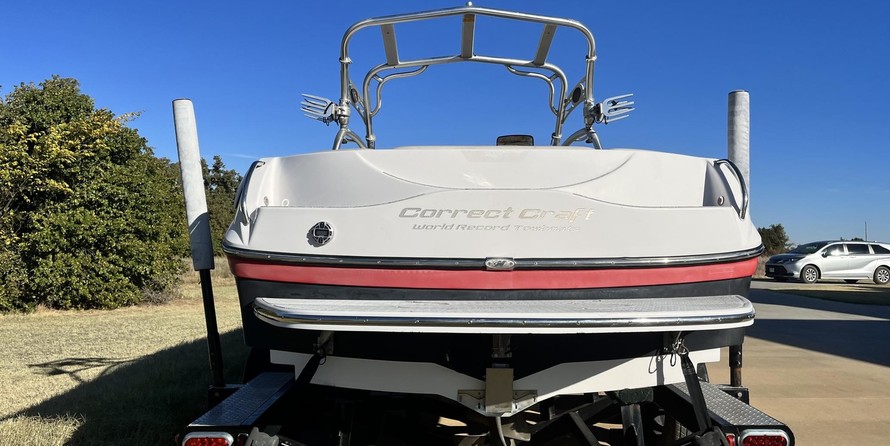 Correct craft air nautique 226 team