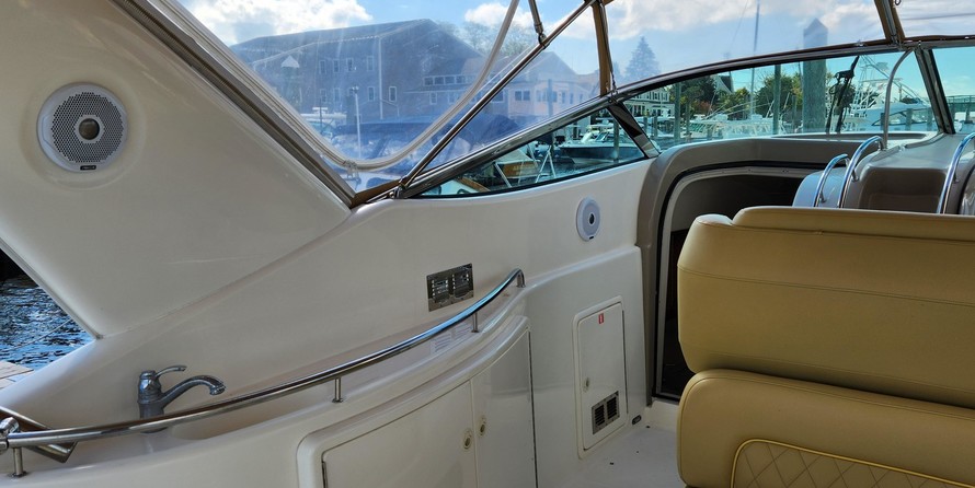 Riviera 70 Enclosed