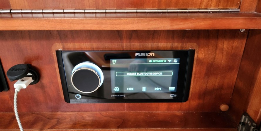 Riviera 70 Enclosed