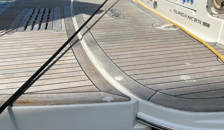 Sea Ray Sundancer 350 Coupe