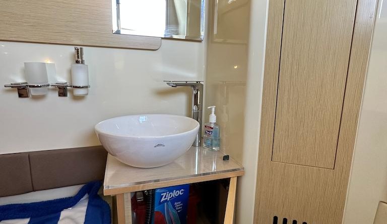 Chris-Craft Catalina 30