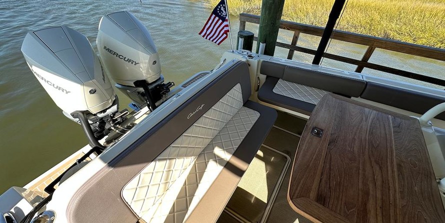 Chris-Craft Catalina 30