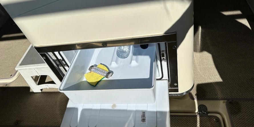 Chris-Craft Catalina 30