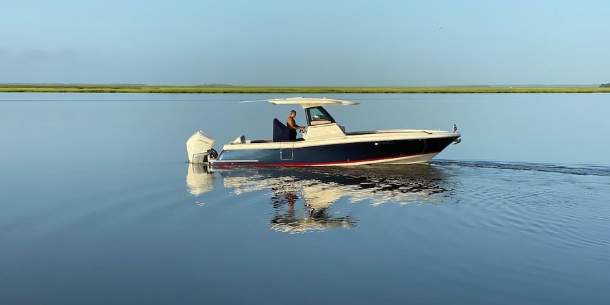 Chris-Craft Catalina 30