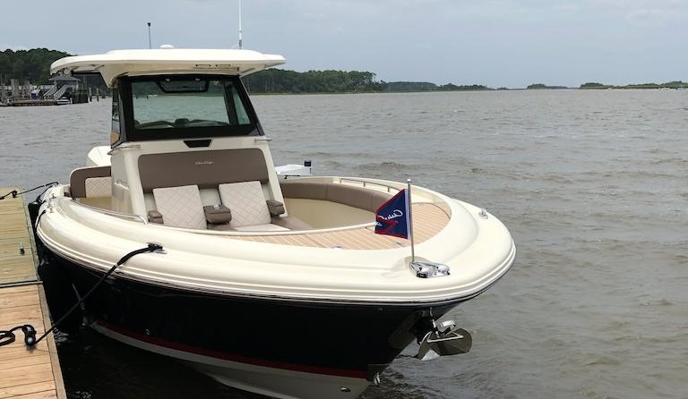 Chris-Craft Catalina 30