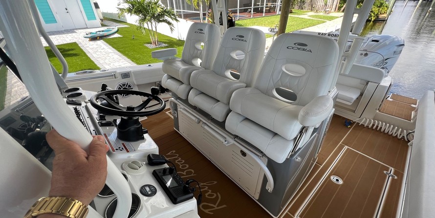 Cobia 217 center console