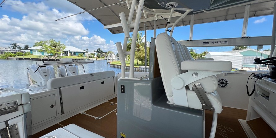 Cobia 217 center console