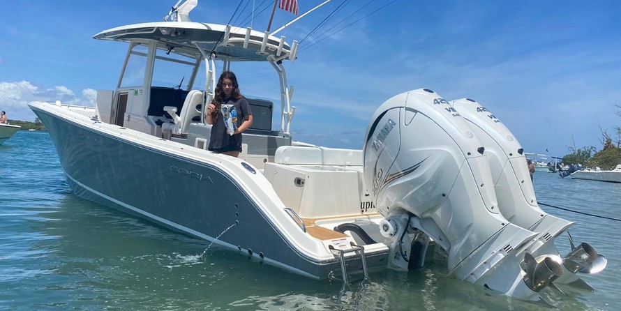 Cobia 217 center console