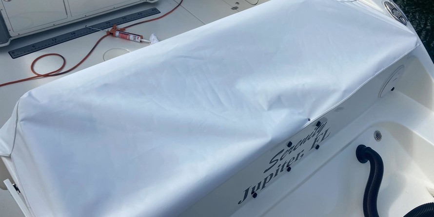 Cobia 217 center console