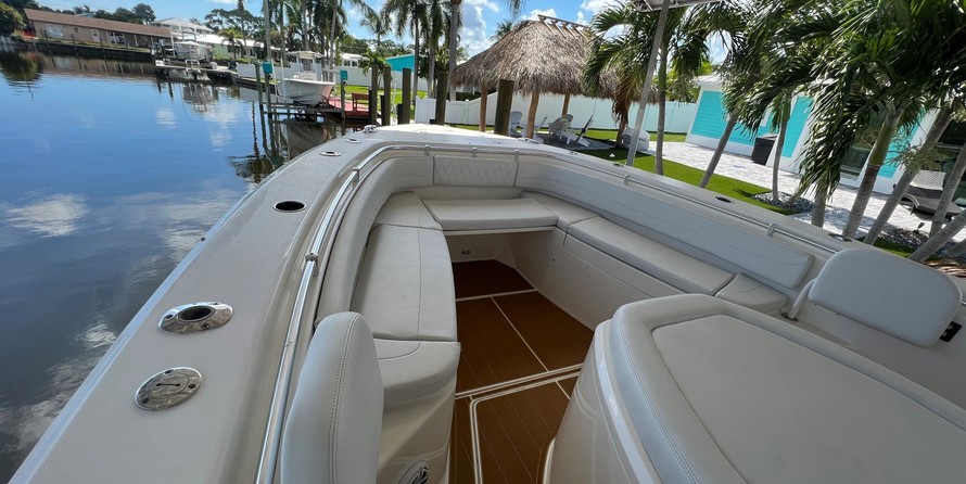 Cobia 217 center console