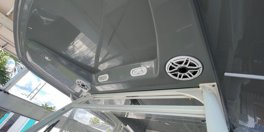 Cobia 217 center console