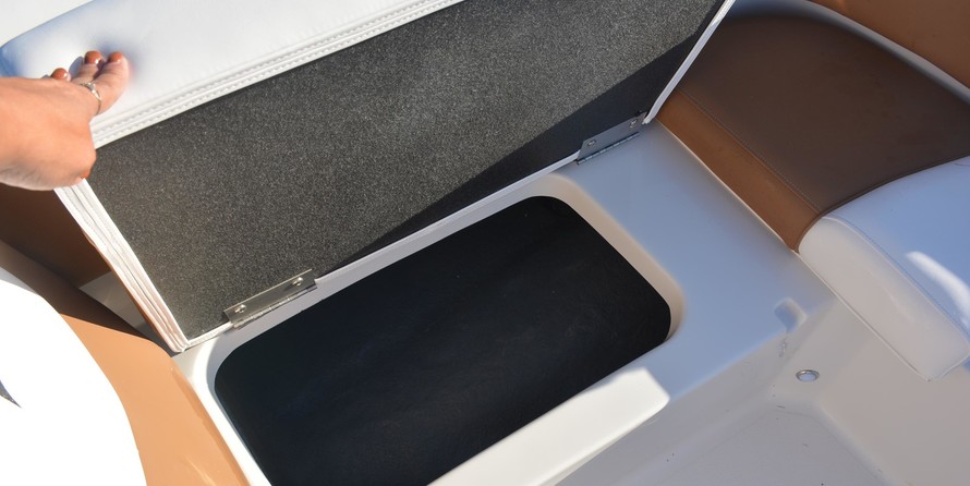 Starcraft Marine Crossover 210 OB SCX EXT