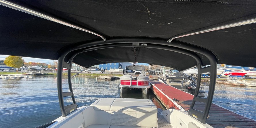 Sea Ray 230 SPX