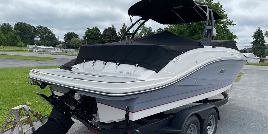 Sea Ray 230 SPX