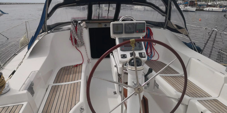 Beneteau 393