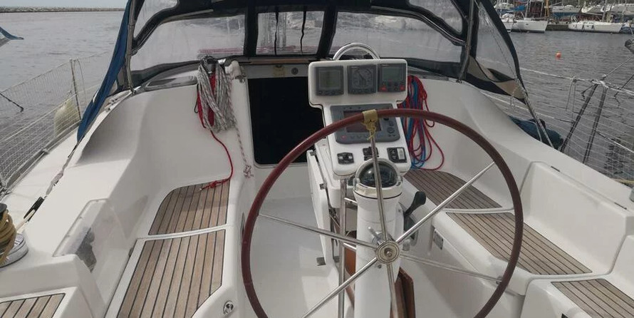 Beneteau 393