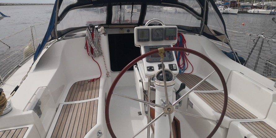 Beneteau 393