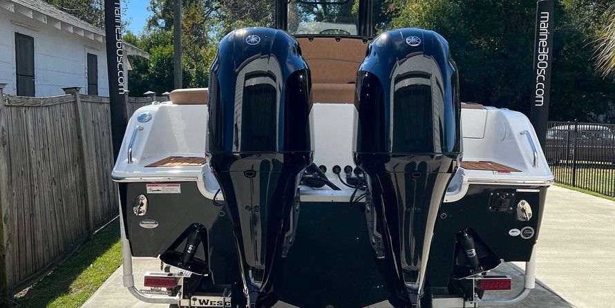 Sea Ray hunt ultra 211